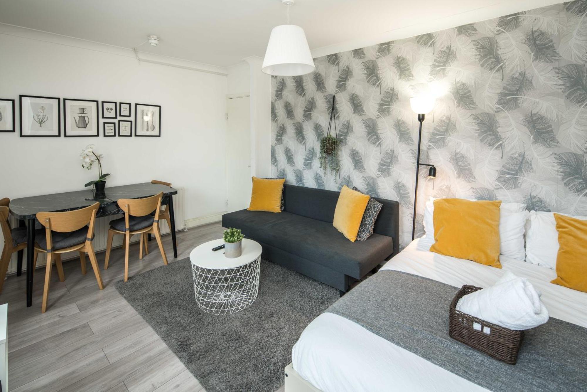 Private Double Room Shared Bathroom Near City Centre London Kültér fotó