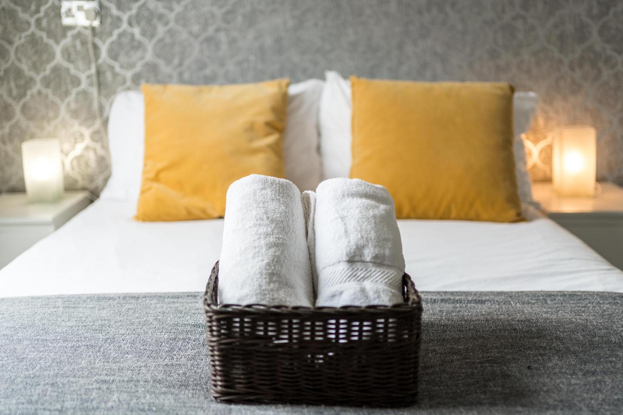 Private Double Room Shared Bathroom Near City Centre London Kültér fotó
