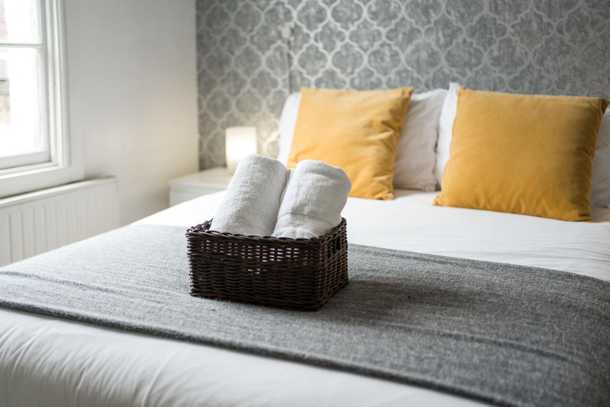 Private Double Room Shared Bathroom Near City Centre London Kültér fotó